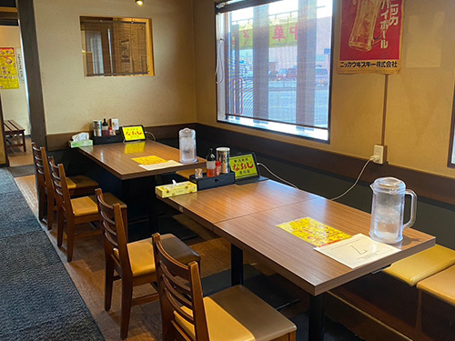 新潟雪国ラーメン なおじ 滑川店　燕背脂煮干ラーメン