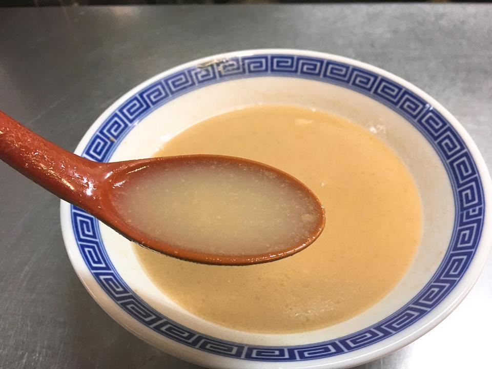 なおじの「豚骨スープ」